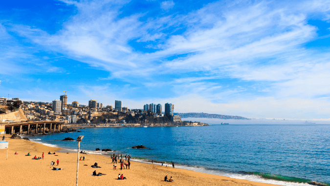 Viña del Mar surprises you with its incredible beaches and exquisite wines.